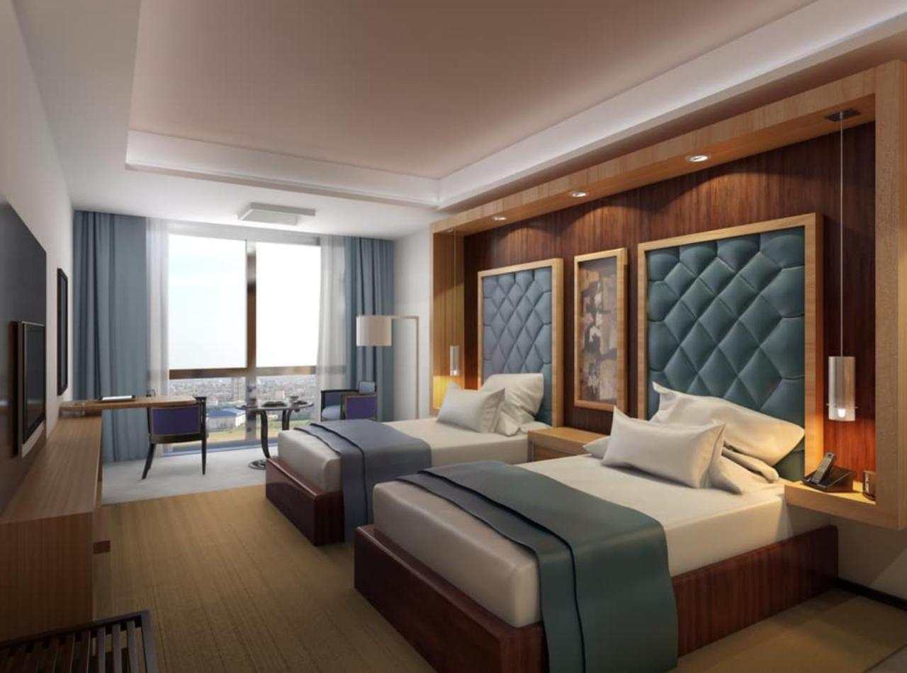 Hotel Olive Near Delhi Airport