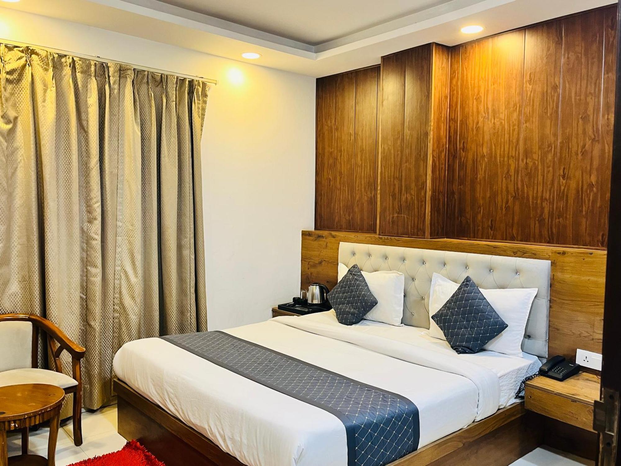 Hotel Olive Near Delhi Airport New Delhi