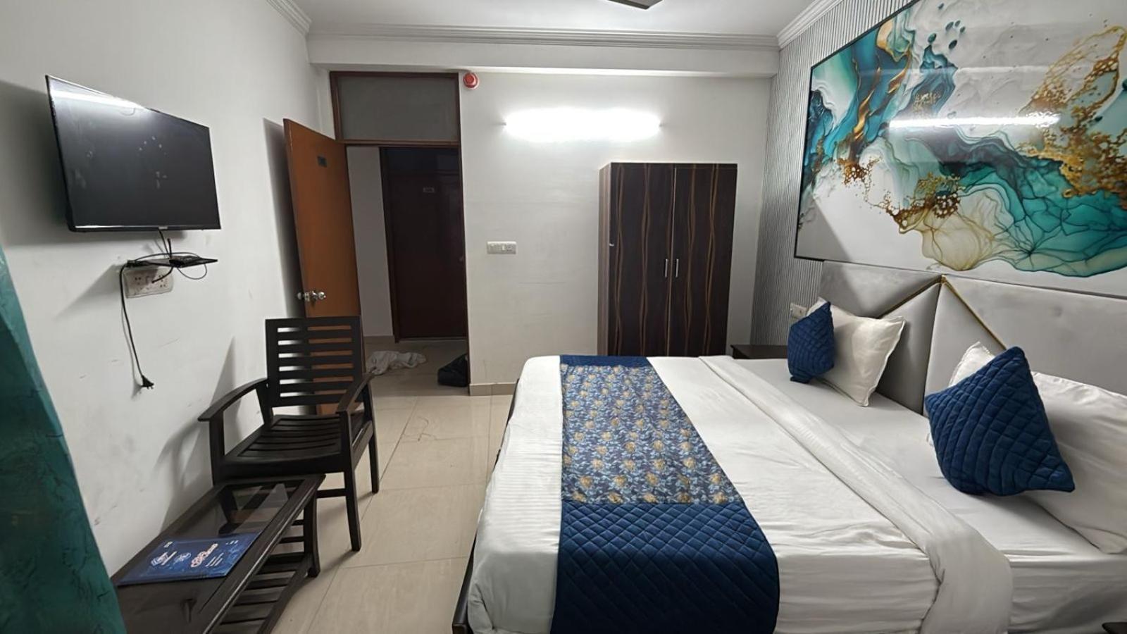 Olive Near Delhi Airport Hotel New Delhi