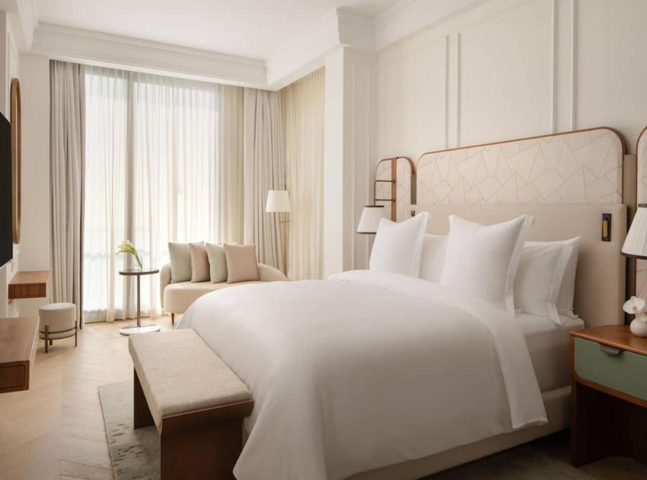 Hotel Olive Near Delhi Airport 4*