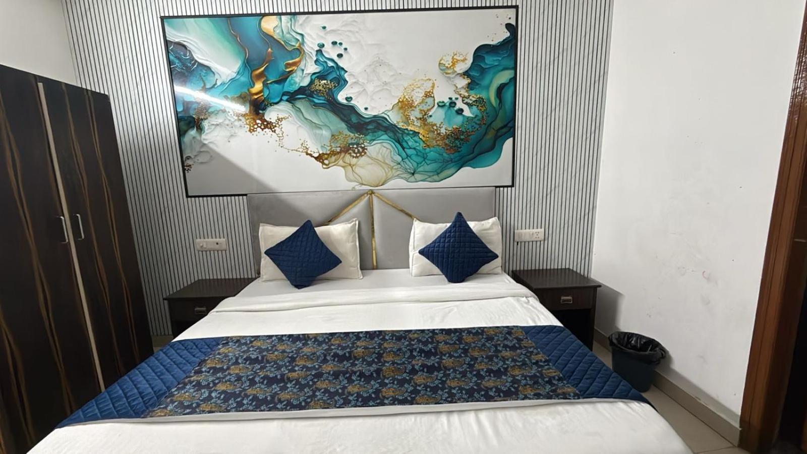 Hotel Olive Near Delhi Airport New Delhi